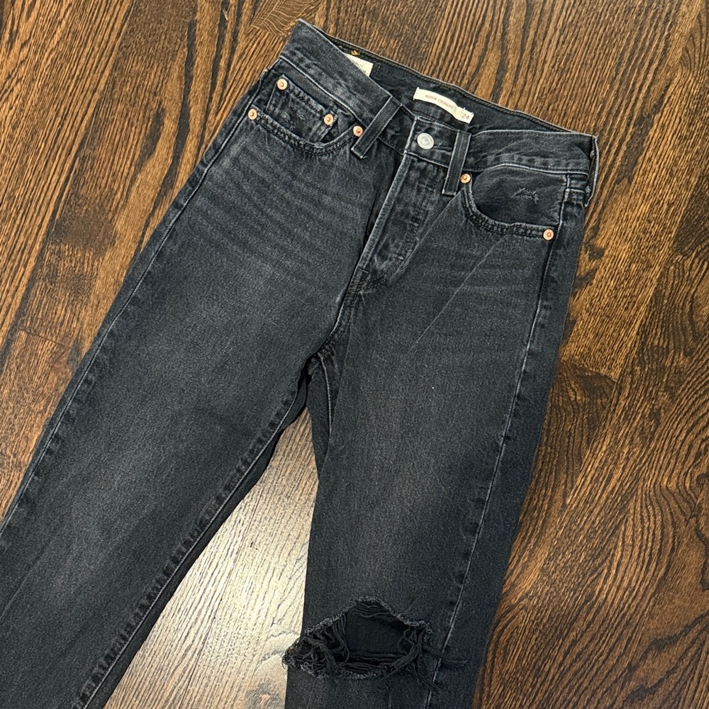 Levi's Black Skinny Women's Jeans
